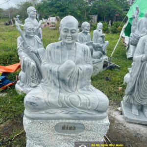 18 vị la hán bằng đá 11