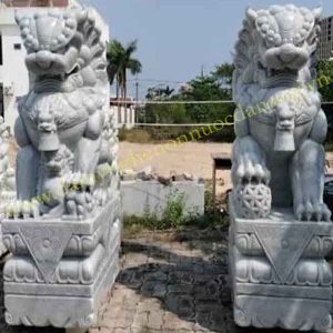 tượng kì lân đá non nước đà nẵng