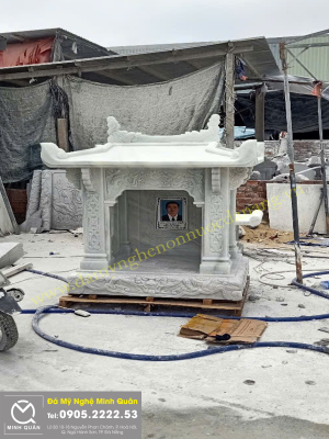 Khóm Thờ Bằng Đá