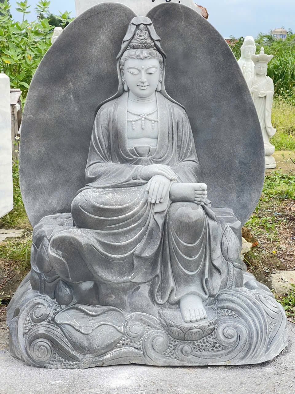 12 vị hoá thân chất liệu đá xám