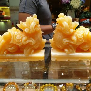 Tỳ hưu vàng đá ngọc hoàng