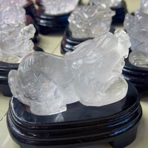 tỳ hưu đá thạch anh trắng