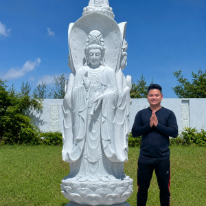 Tượng Quan Âm Tứ Diện bằng đá