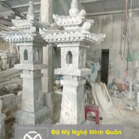 đèn đá sân vườn